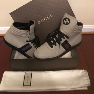 Men’s size 10.5 Gucci shoes